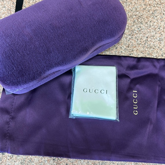 Gucci Pink and Orange logo accented oversized sunglasses - Picture 3 of 5